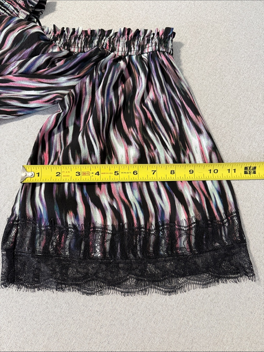 Jennifer Lopez Black Multicolor Off-Shoulder Blouse with Lace Trim SZ Medium - Picture 11 of 16